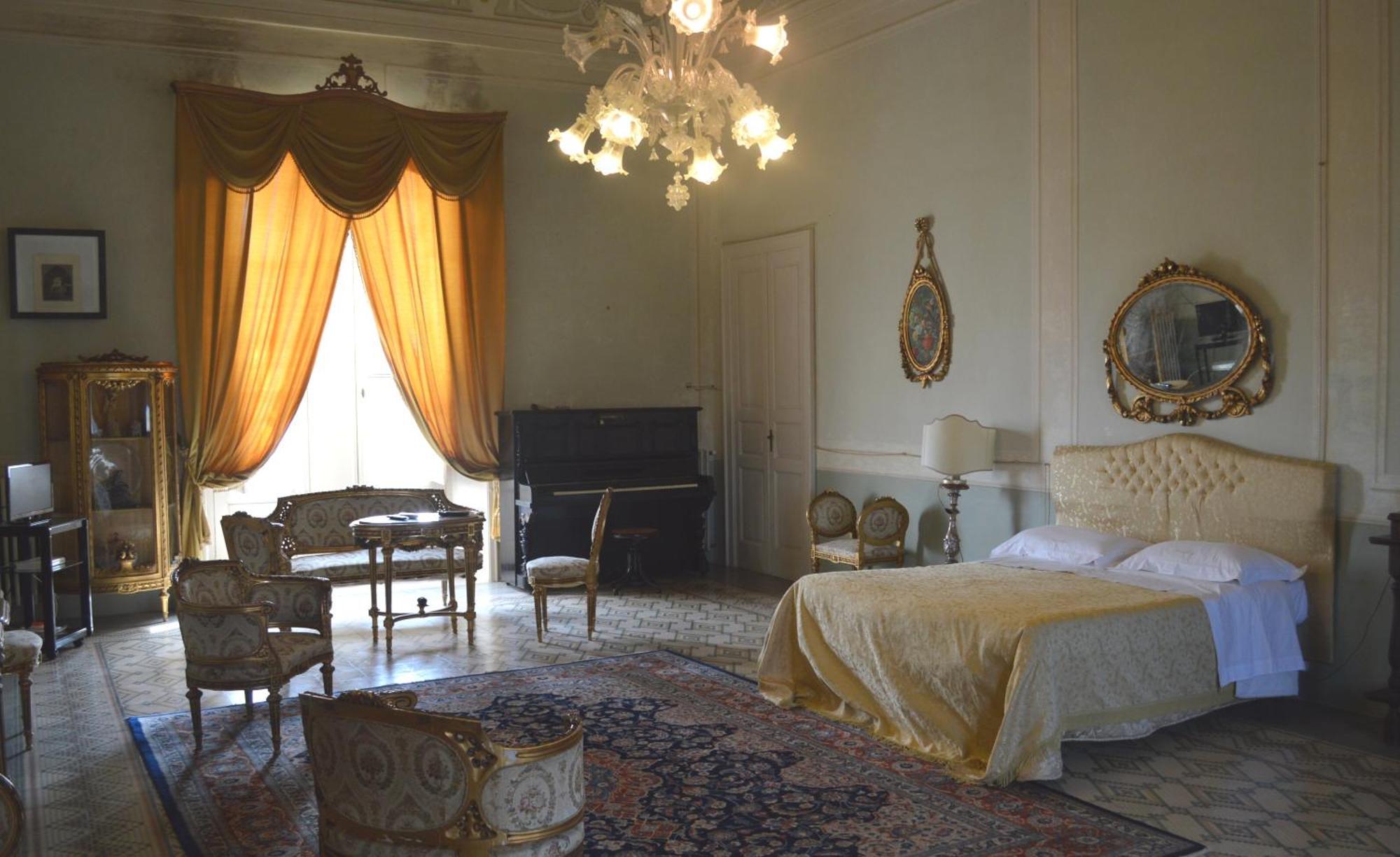 Bed and Breakfast Palazzo Vecchio Marittima Habitación foto